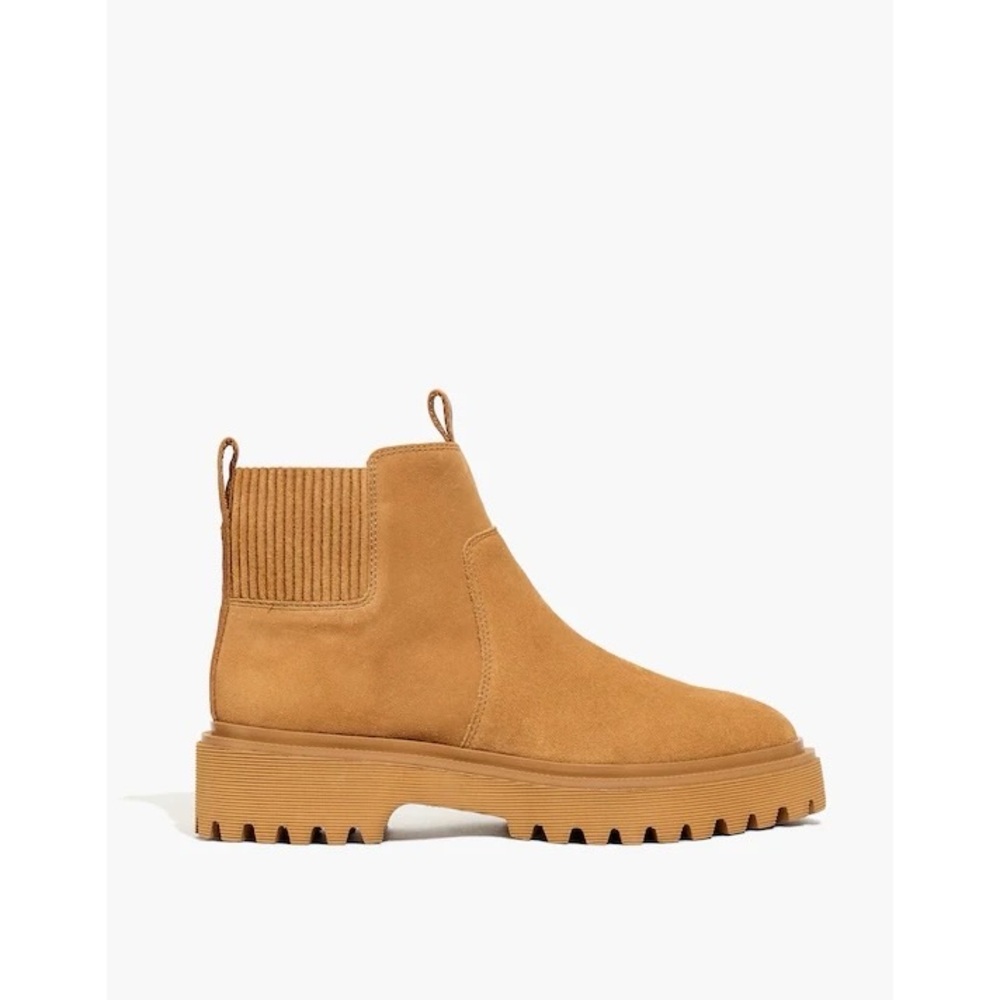 Madewell The Henry Lugsole Boot in Suede Leather Color Distant Sand Size 9